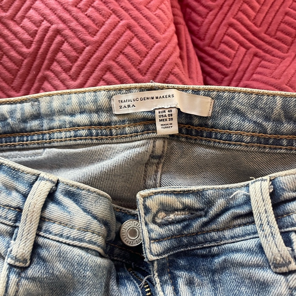 Zara Jeans